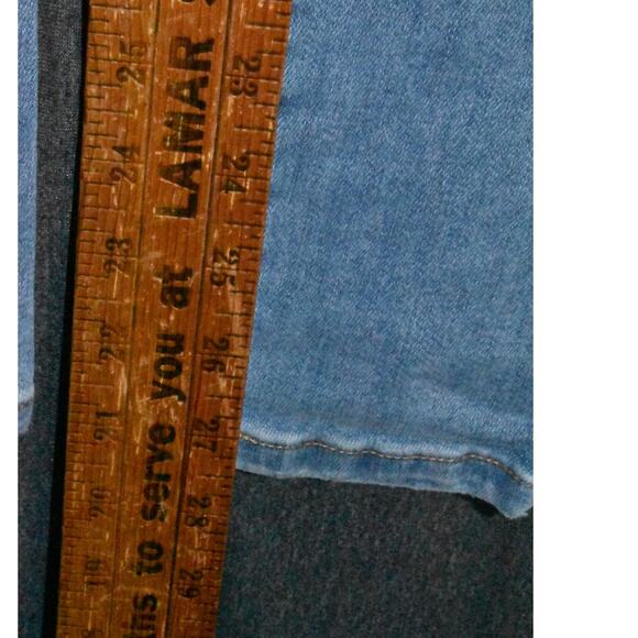 Aeropostale High Rise Curvy Jegging Women's 2 Distressed Ripped Denim Jeans Blue - Picture 9 of 9